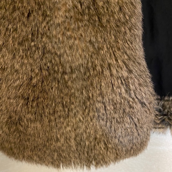 Talula Park Slope Vest - Picture 5 of 6